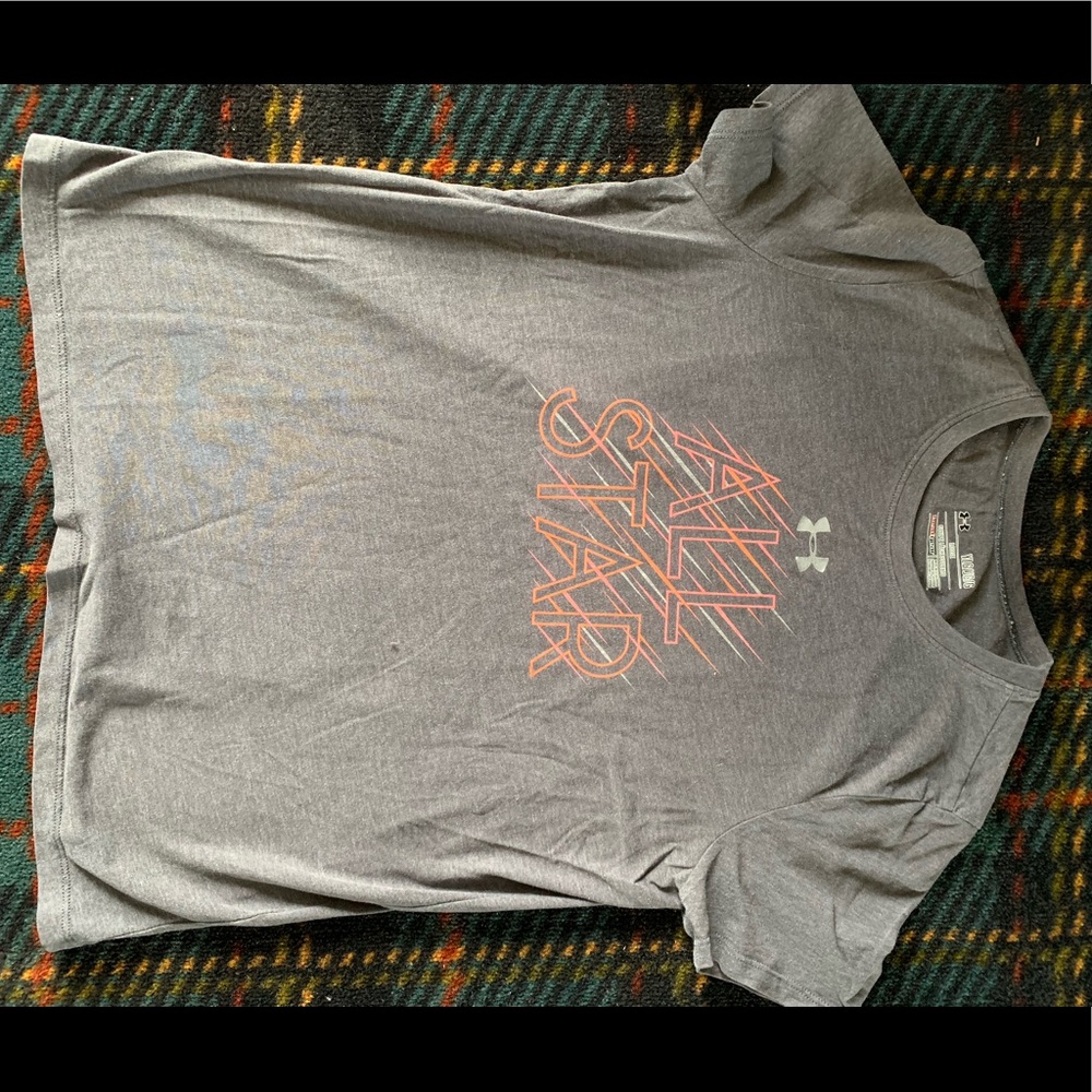 UA T-SHIRT